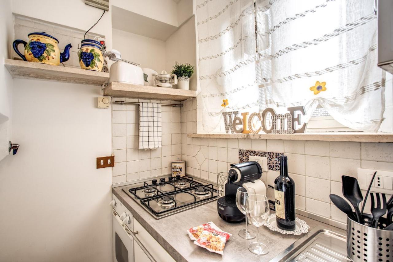 Ferienwohnung 4C Colosseo Holidays Rom Exterior foto